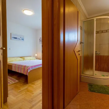 Apartment Ferienwohnung Fuer 4 Personen Ca 42 Qm In Dramalj, Kvarner Bucht Crikvenica Und Umgebung *